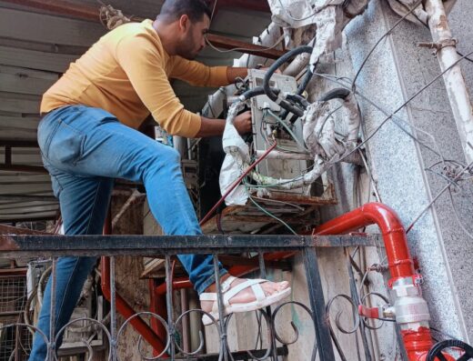 فني صيانة تكييفات