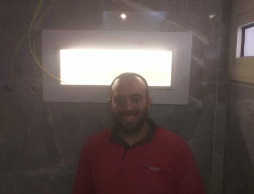 كهربائي